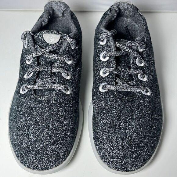 Allbirds women’s wool runner in natural grey. - Picture 1 of 7